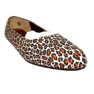 Berne Mev size 7.5 Leopard Print Ballet Flats comfort shoes